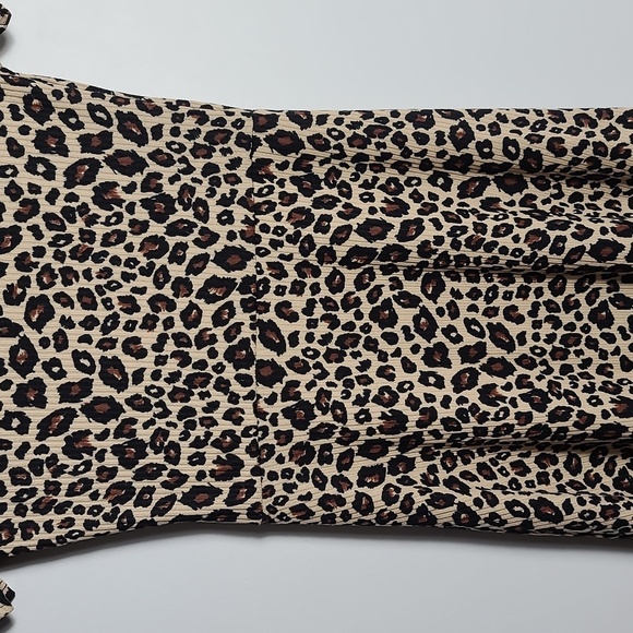 Jessica Simpson Leopard Midi Short Sleeve Dress Size Small NWT - Picture 11 of 12